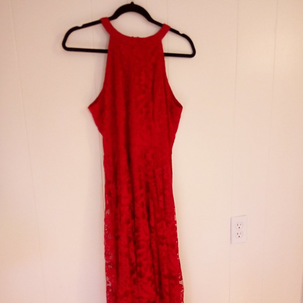 Formal Lace Hi-Low